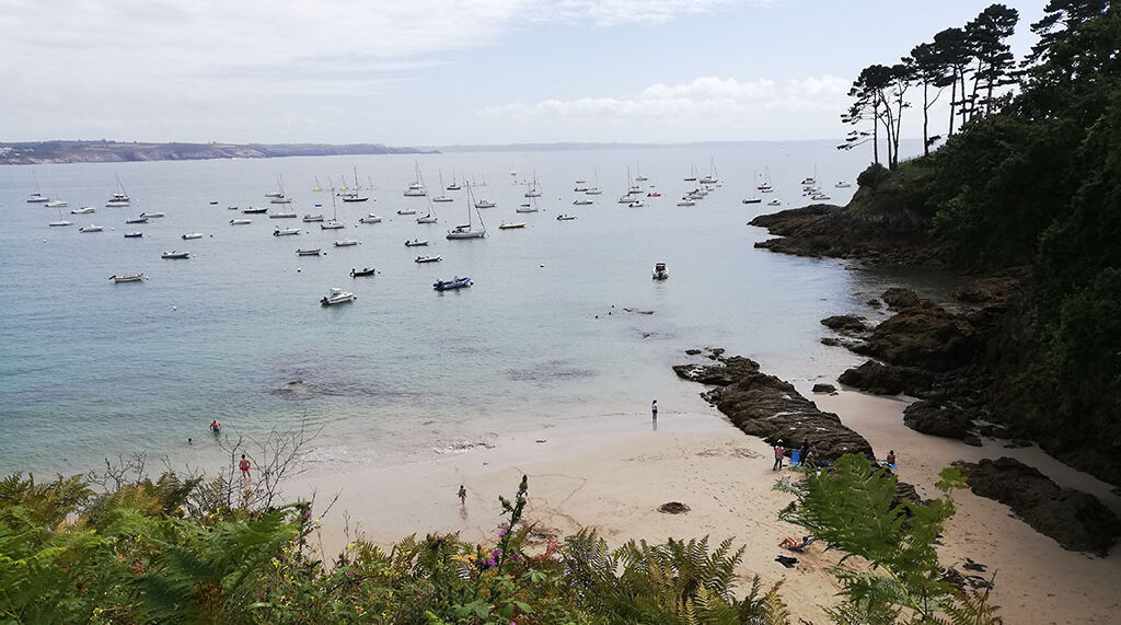 Lire la suite à propos de l’article Plage des Trois Curés